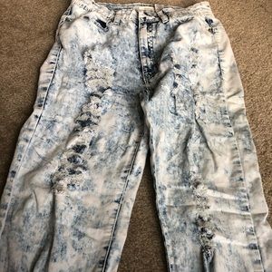 Denim ripped joggers! But Lifter!